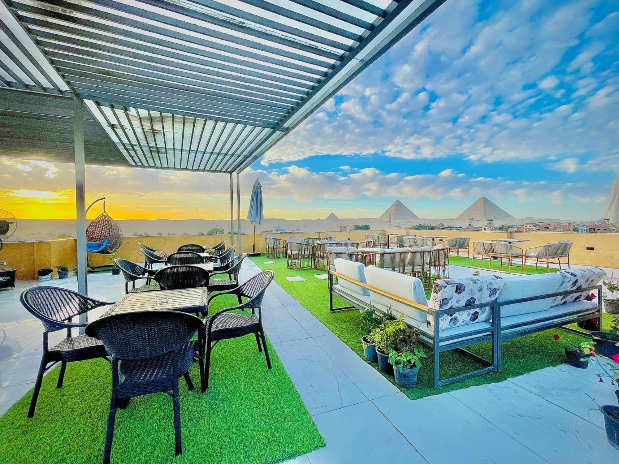 Palm Pyramids View Hotel Kafrat al Jabal Екстер'єр фото
